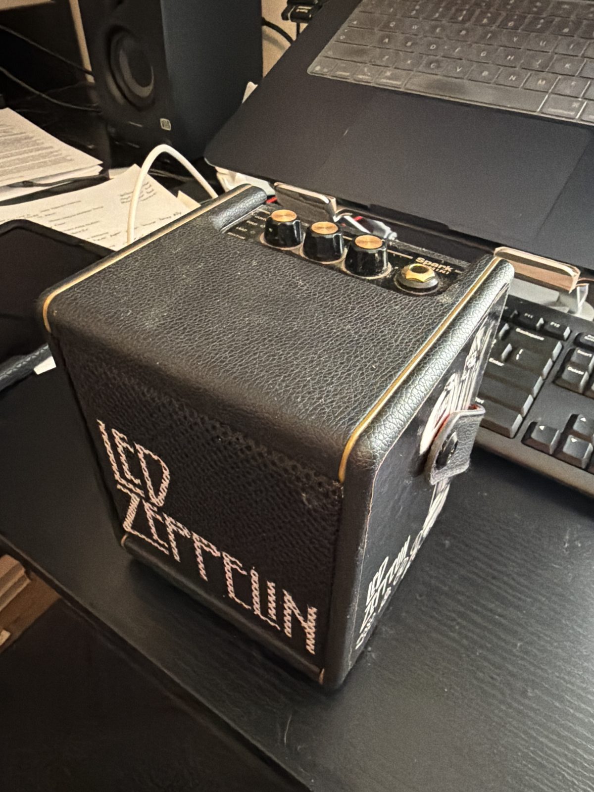 Spark Mini Amp LED Zeppelin Style
